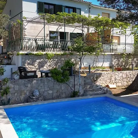 Charming Beachfront On The Island Solta * Rogač