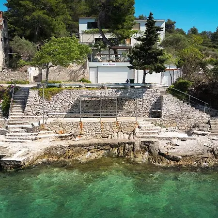 Charming Beachfront On The Island Solta